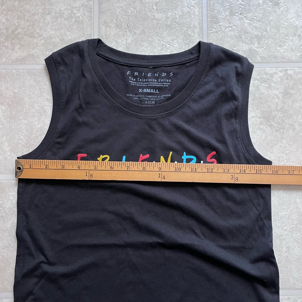 Friends Tank Top Size XS - Picture 2 of 6